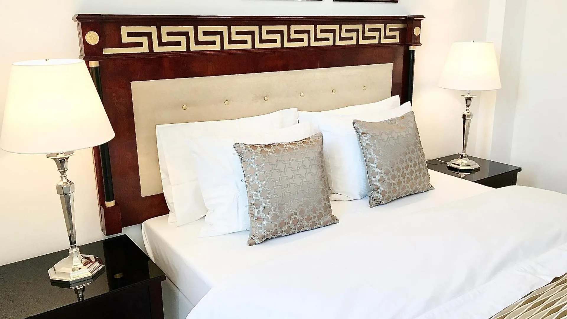 Lejlighedshotel Mondrian Luxury Suites & Apartments Market Square I Warszawa