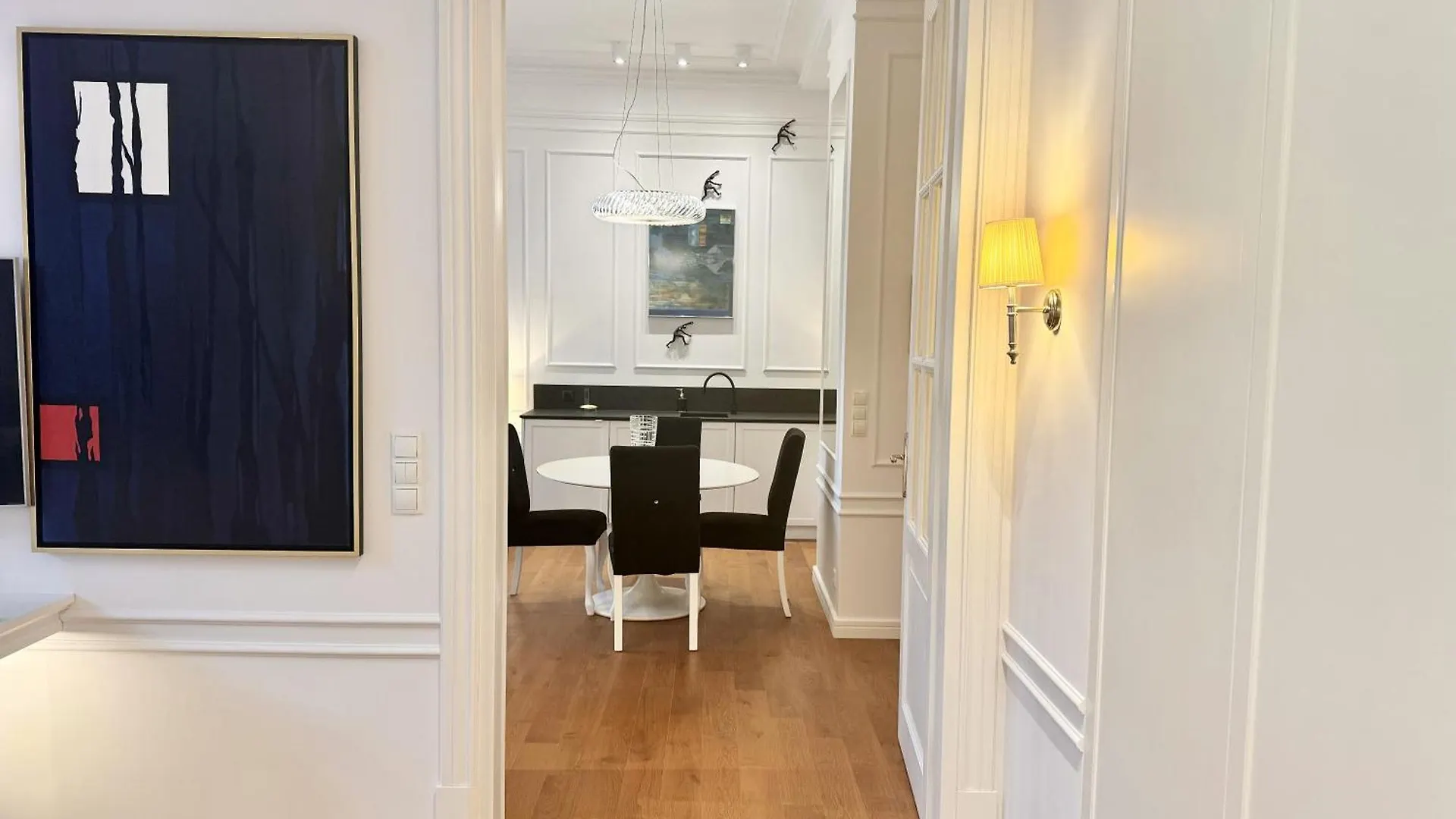 Mondrian Luxury Suites & Apartments Market Square I Warschau Aparthotel